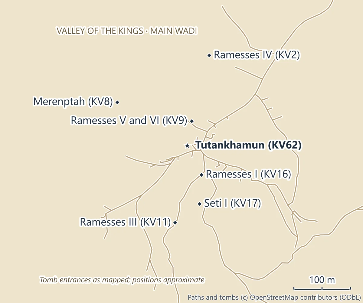 Map of the main wadi of the Valley of the Kings with the tombs of Tutankhamun (KV62), Ramesses V and VI (KV9), Seti I (KV17), Ramesses III (KV11), Ramesses IV (KV2), Merenptah (KV8) and Ramesses I (KV16)